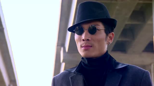 特摄剧《 a target="_blank" href="/item/铠甲勇士拿瓦/7709792"