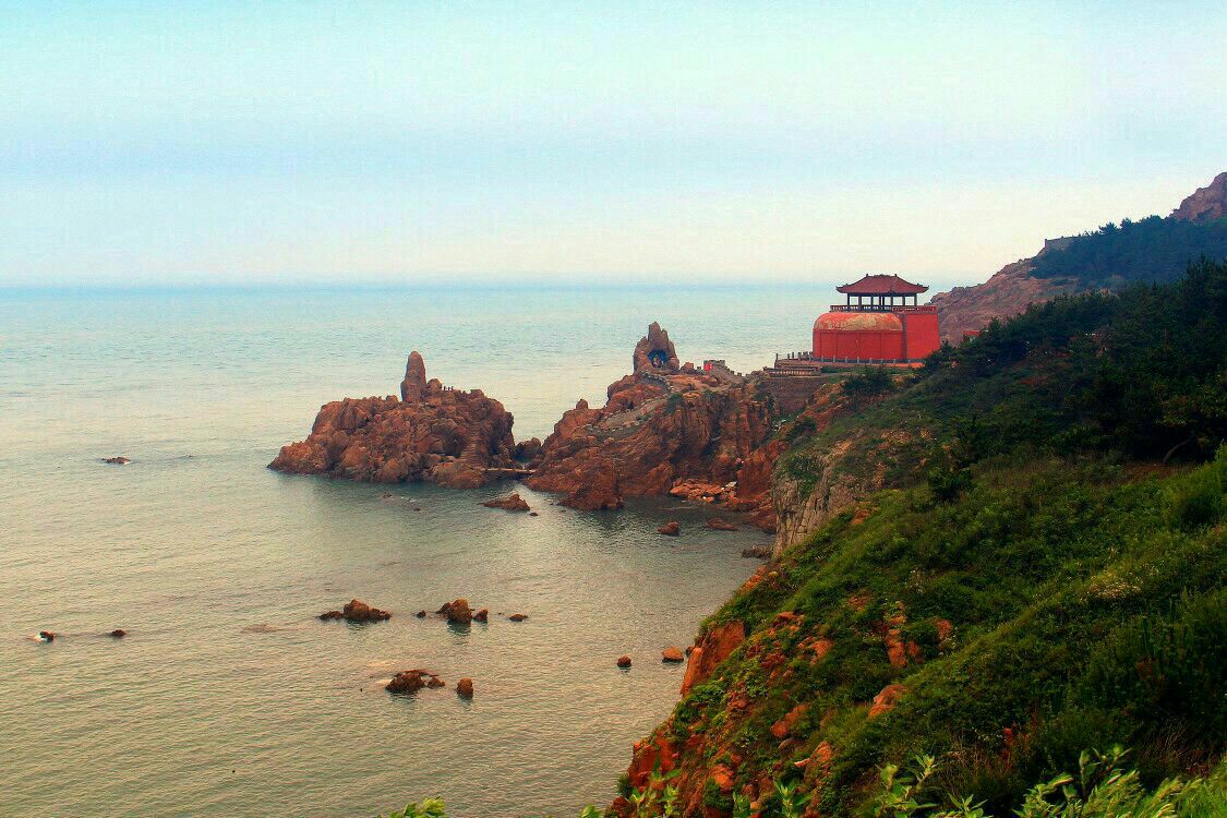  p data-id="go02hvg3uc">威海摩天岭生态旅游风景区位于山东省威海市