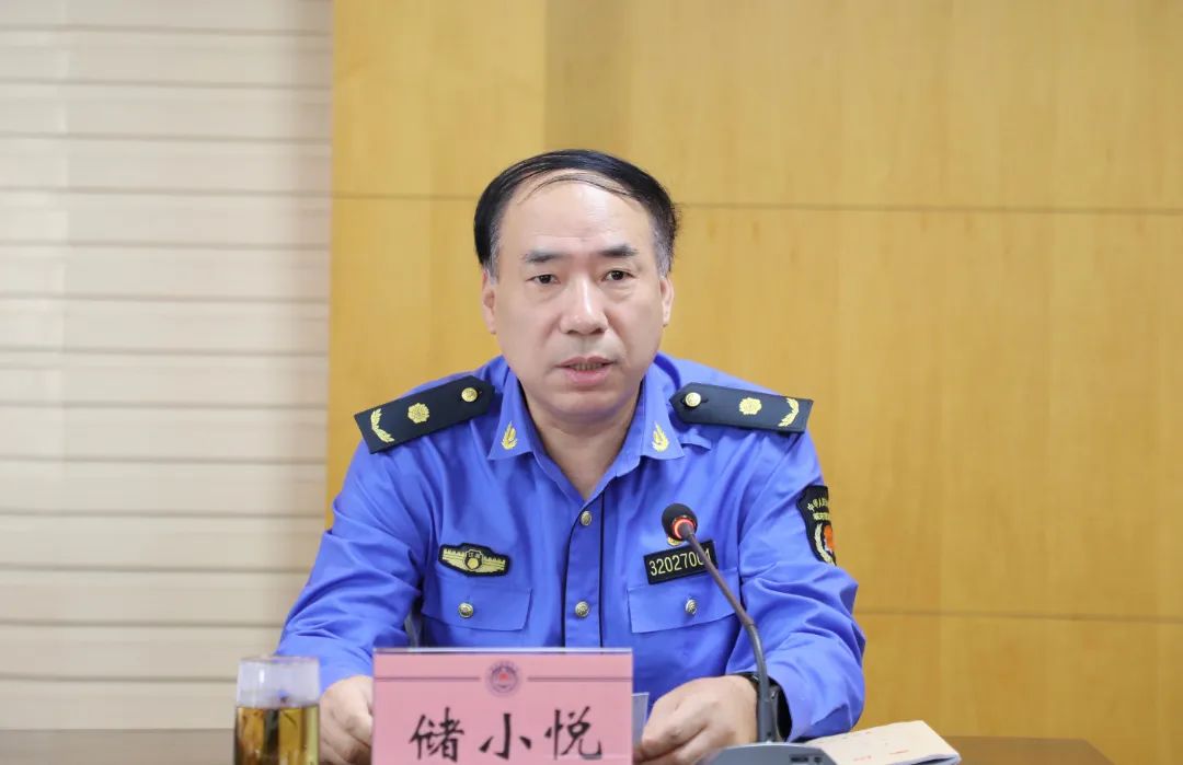 data-id="gnvirsugq7">曾任江苏省宜兴市城市管理局党组书记,局长 