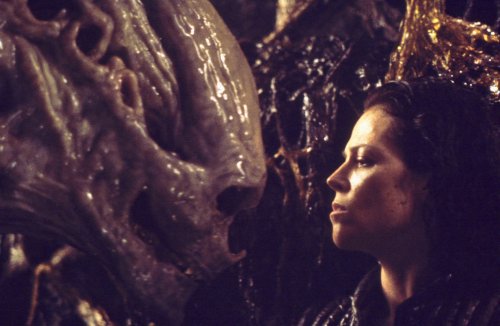异形4alien:resurrection(1997)