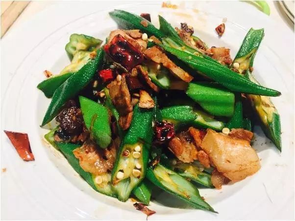 咸肉片炒秋葵