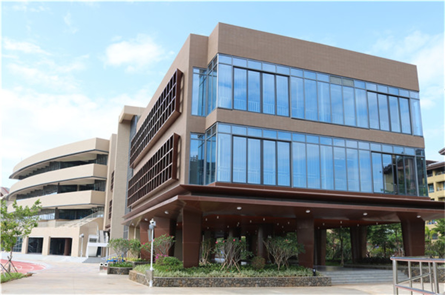 三亚国际酒店管理学院