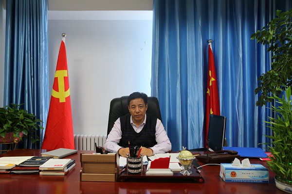  p data-id="gnwgjt7d92">格扎,现任玉树州玉树市副市长. /p>