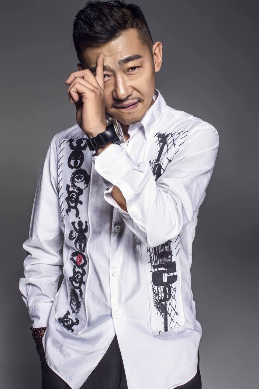  p>吴明轩,1976年5月19日 出生于辽宁省大连市,中国内地演员,制片人.