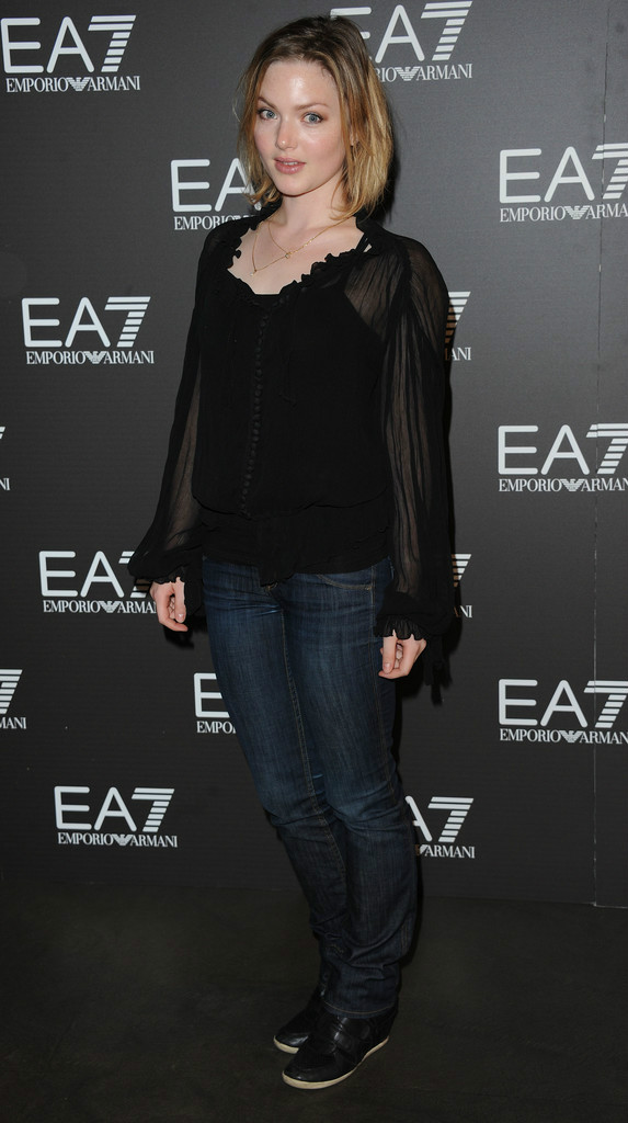  p>荷丽黛·格兰杰 i>(holliday grainger) /i>,1988年3月27日生于