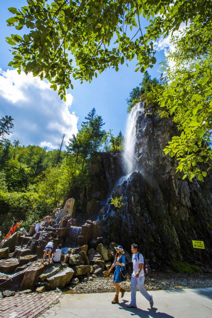  p>北方小九寨位于 a target="_blank" href="/item/柴河林业局