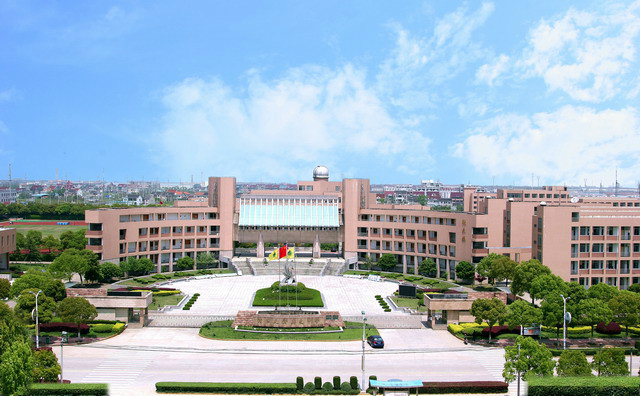  p>浙江海盐元济高级中学(yuan ji senior high school),坐落于中国