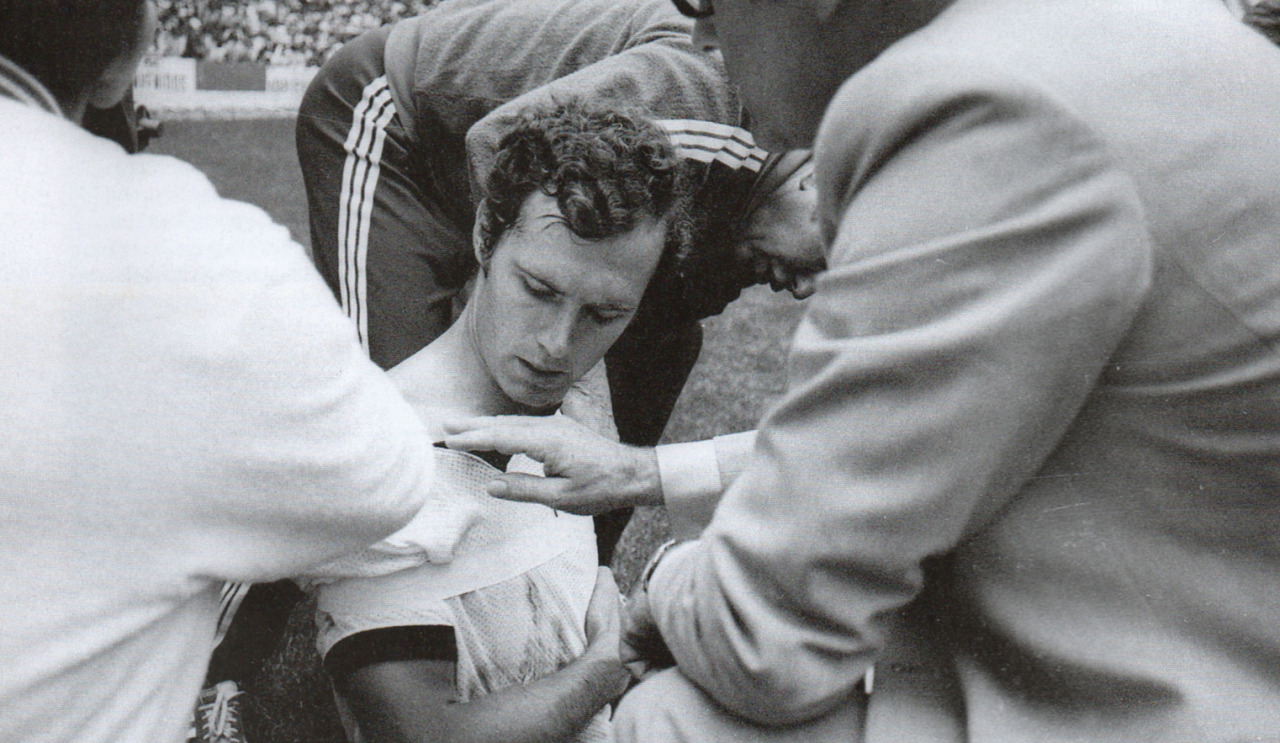  p>弗朗茨·贝肯鲍尔(franz beckenbauer),1945年9月11日出生于德国