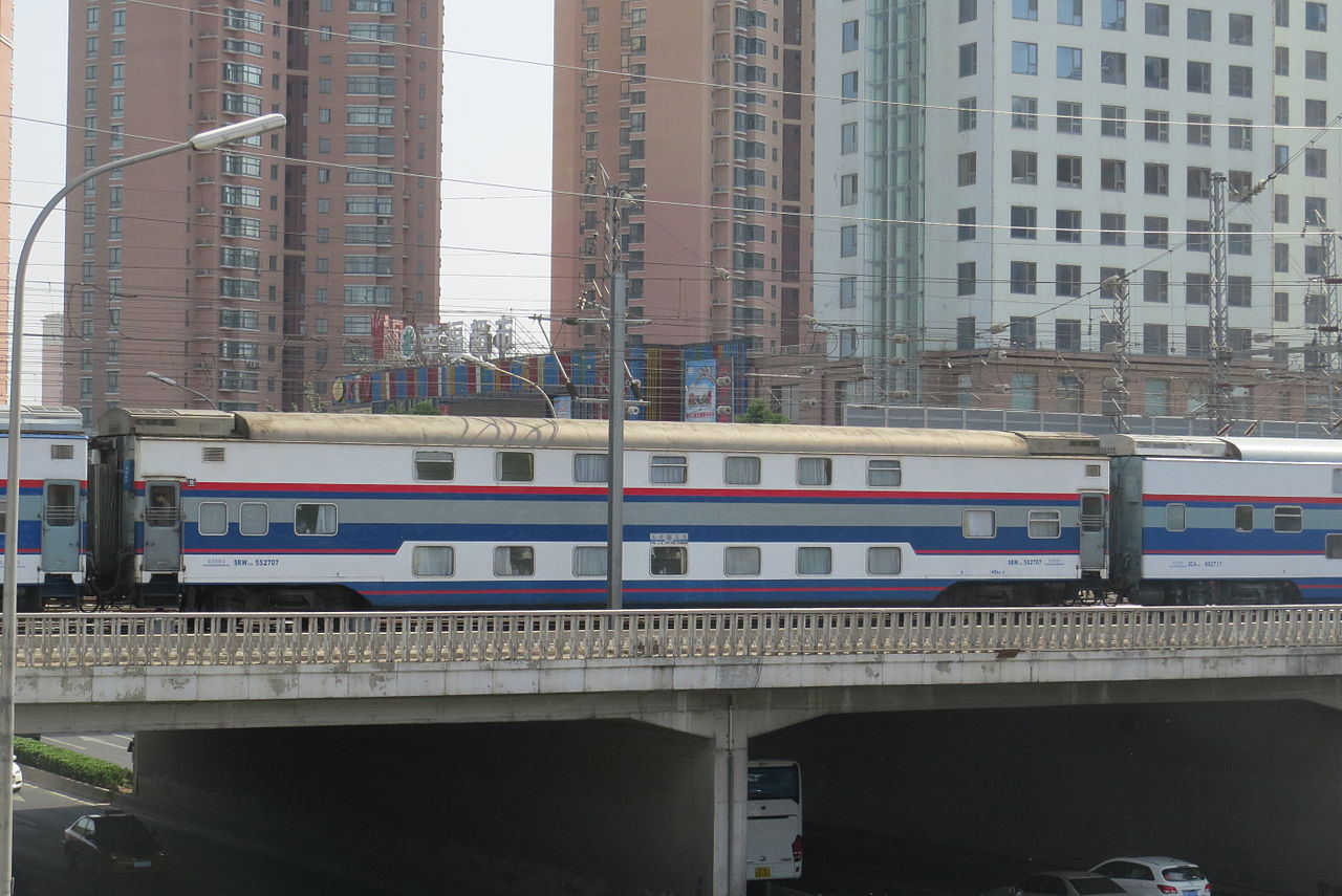 5m的快速型列车) /b>,是 a target="_blank" href="/item/中国铁路