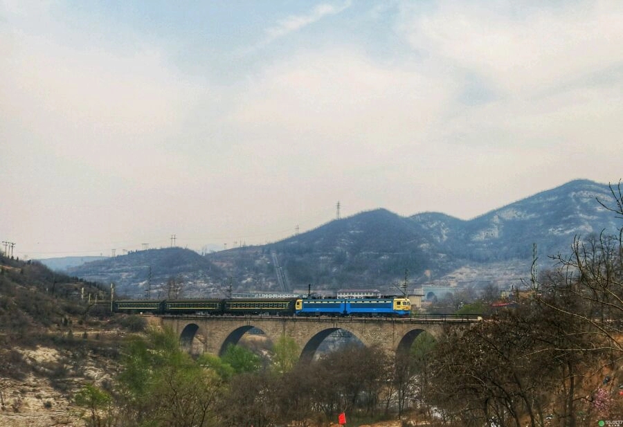  p>石太铁路原名正太铁路,是连接 a target="_blank" href="/item