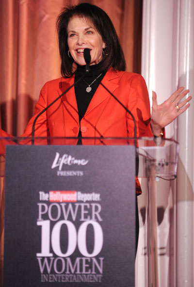  p>雪莉·兰辛,好莱坞历史上第一位领导八大电影集团的女性,一年一度