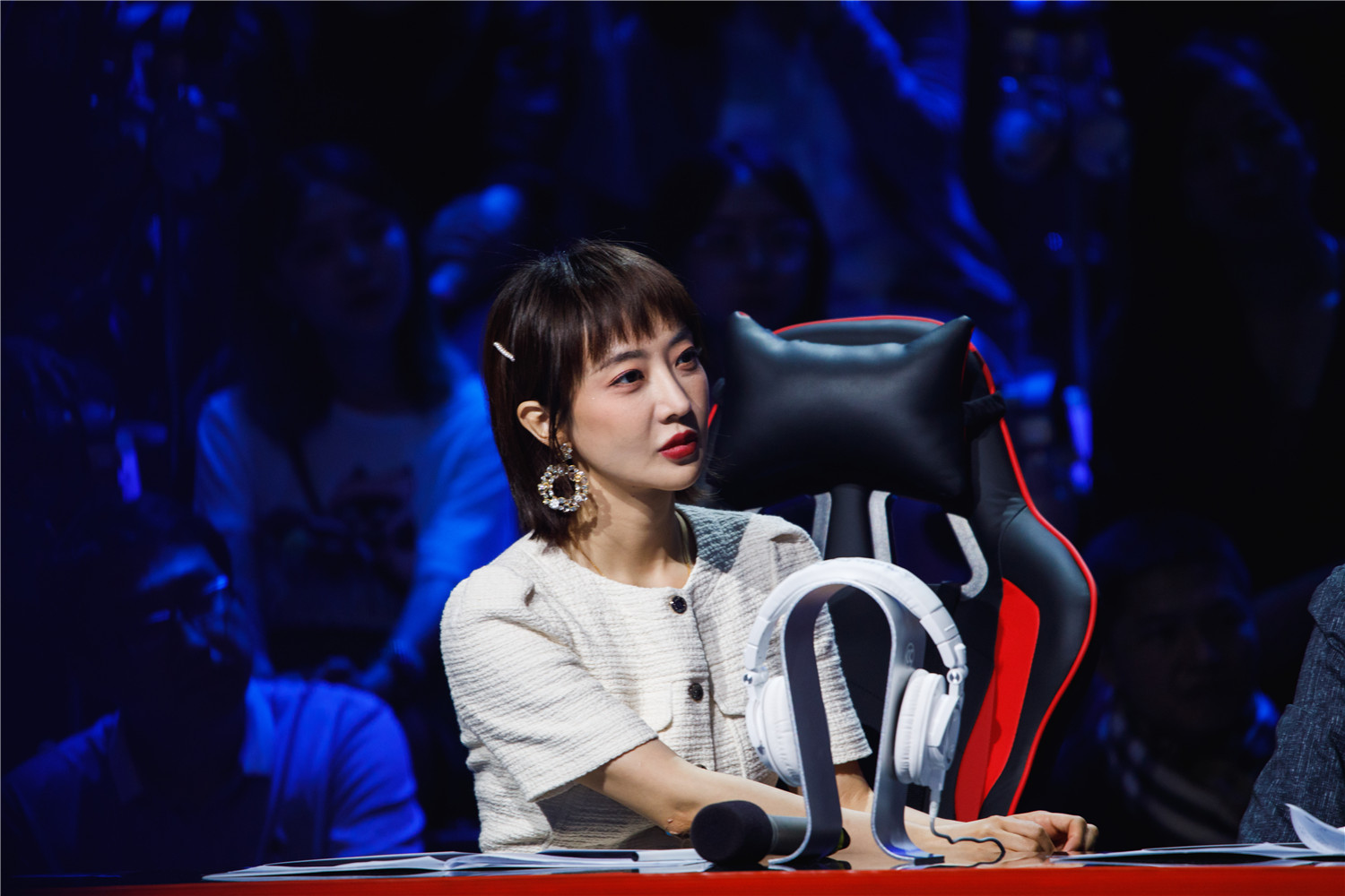 so12x1ks">姜尘,1987年11月27日出生于广东省,中国内地女演员,主持人