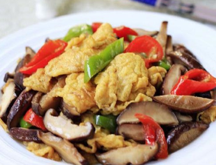 鸡蛋炒香菇