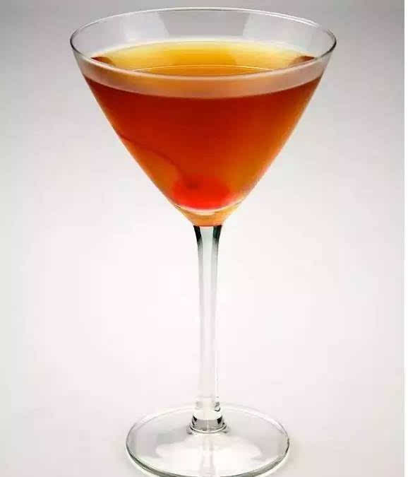  p>罗伯罗伊,鸡尾酒的一种,辛辣味. /p>