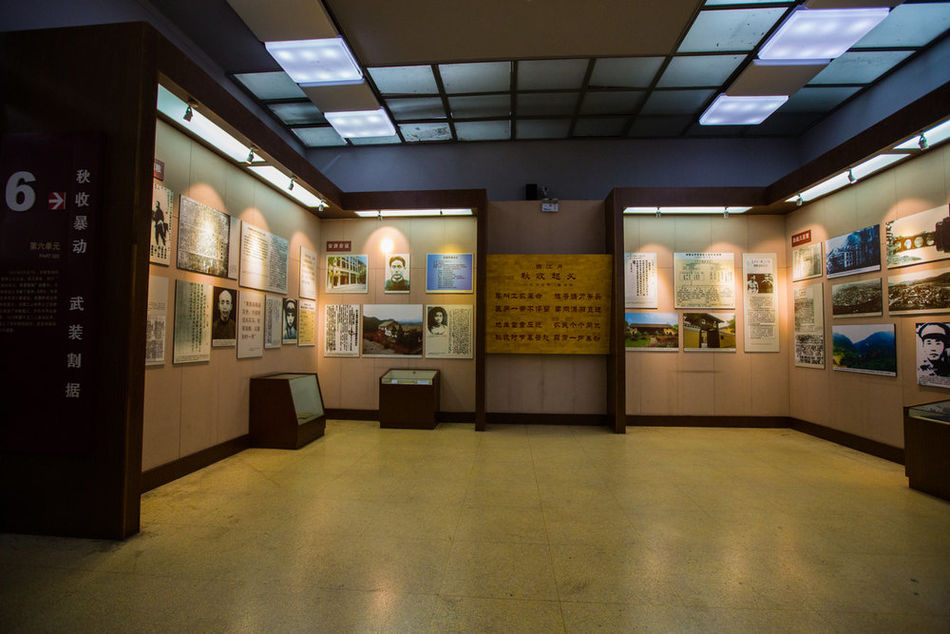 位于江西省萍乡市安源区 a target="_blank" href="/item/安源镇