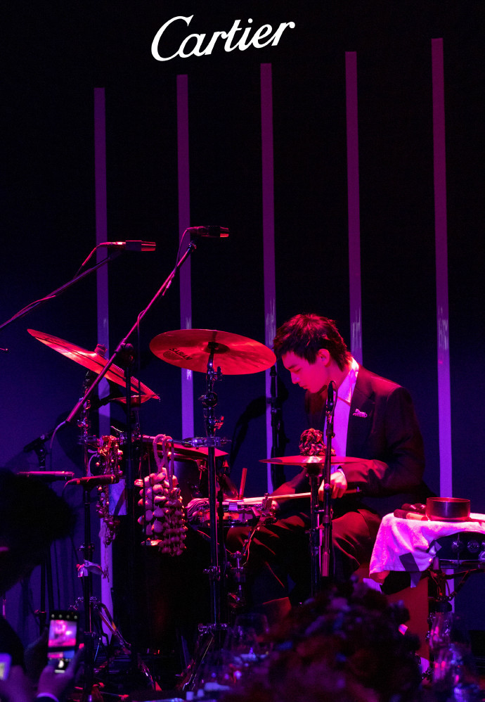 安雨,1994年10月13日出生于天津市,中国内地鼓手,摇滚乐队mandarin