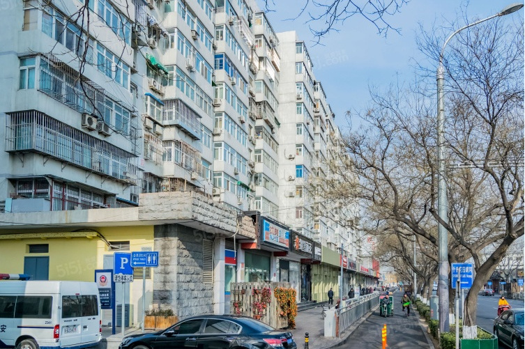 东四北大街二条