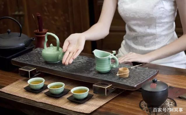 茶七饭八酒倒满，这些待客礼仪你肯定用得到_百科TA说