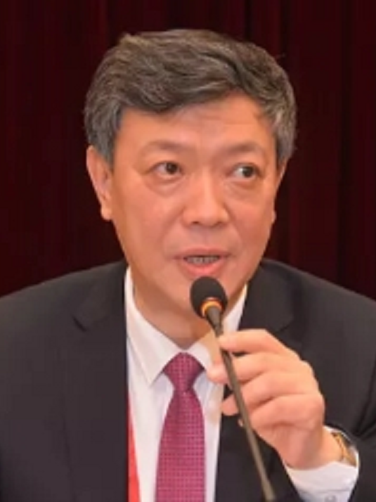  p data-id="gnb4fv760o">吴巍,男,汉族,1963年2月生,籍贯北京,美国