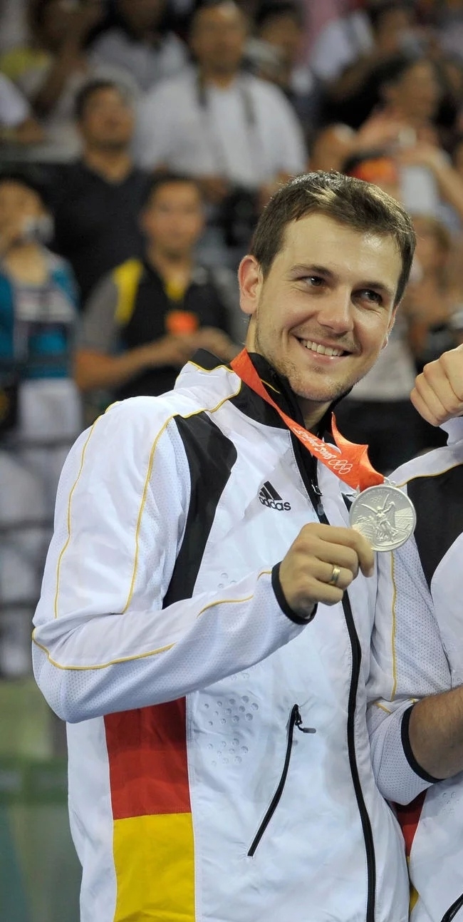  p data-id="go03371egb">蒂姆·波尔(timo boll),1981年3月8日出生于