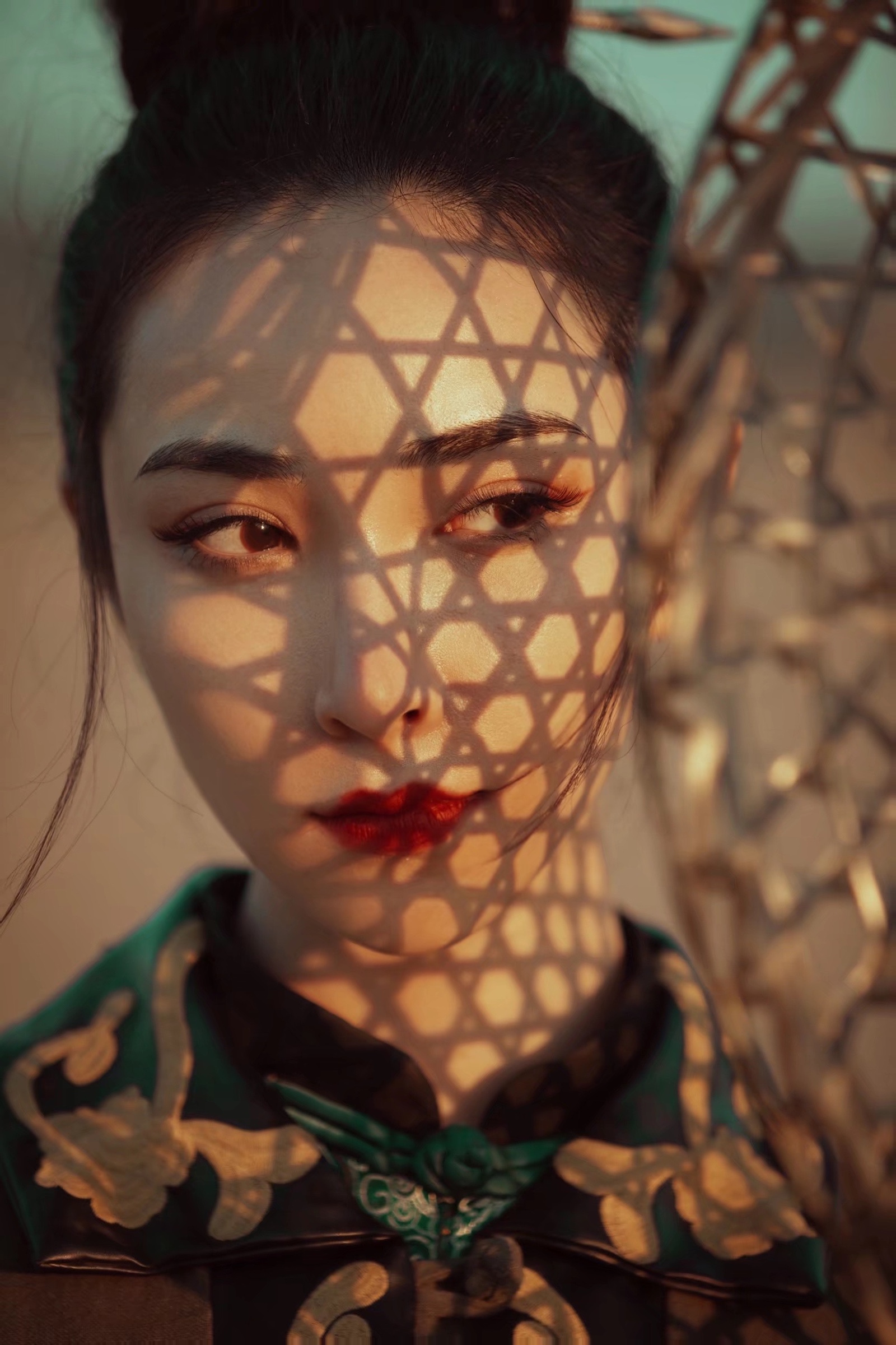  p data-id="gnbs2z4hbb">周婧,演员,曾参演电影《 a target="_blank"