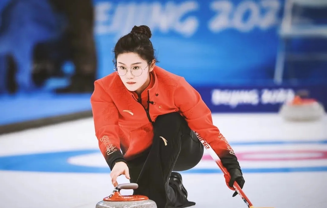  p>范苏圆,1996年8月1日出生于 a target="_blank" href="/item/吉林