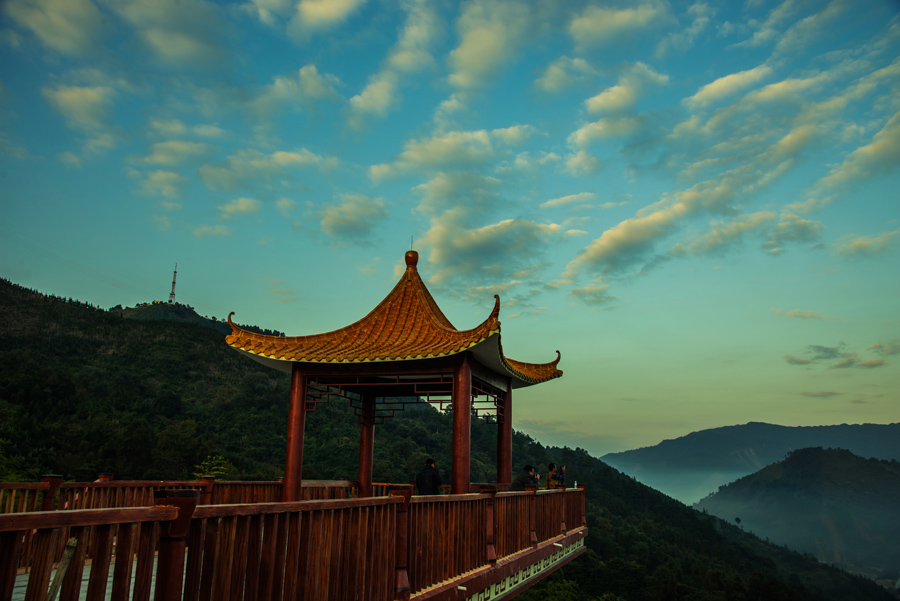 连山瑶族自治县