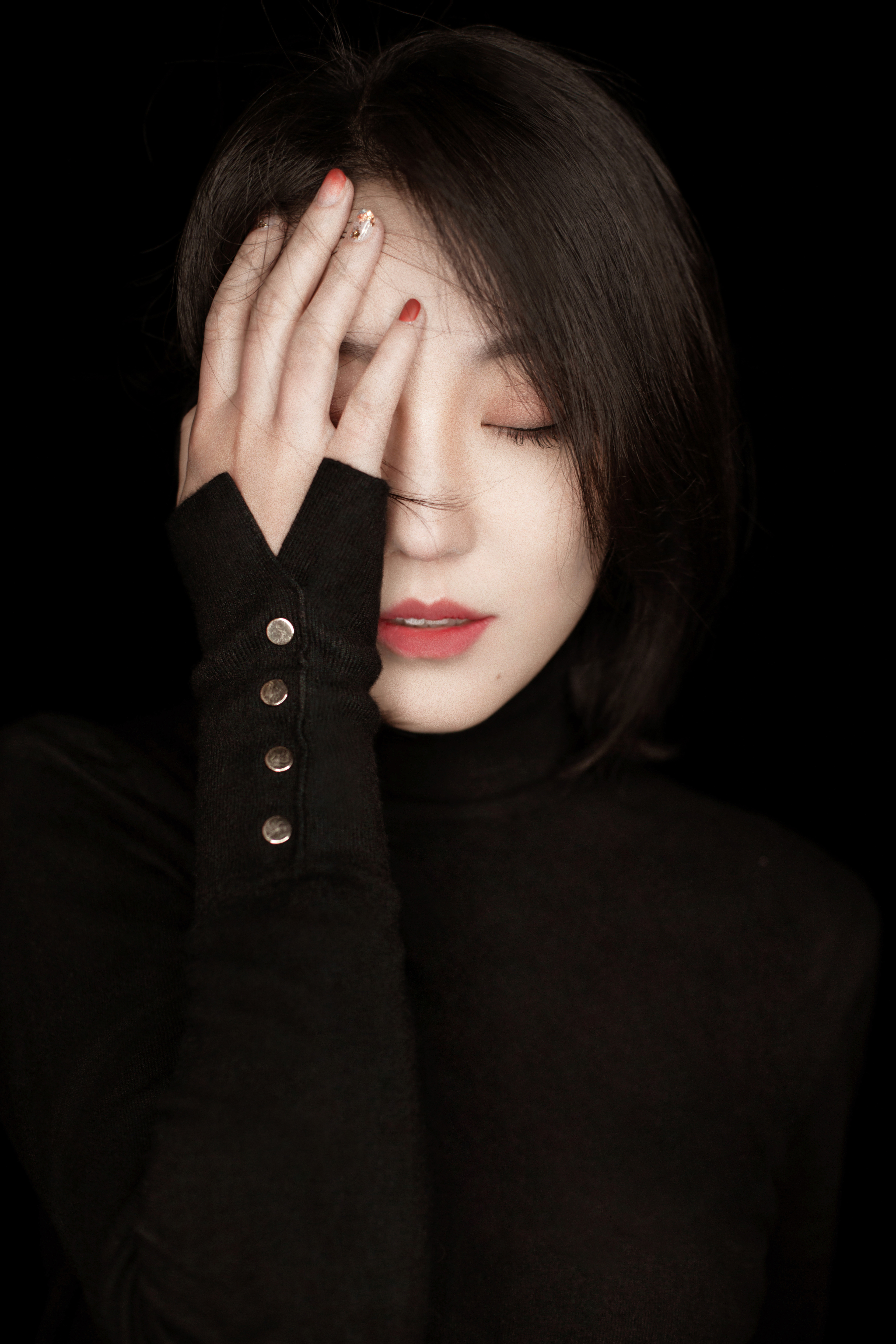  p>徐薇,导演,主持人,毕业于 a target="_blank" href="/item/北京