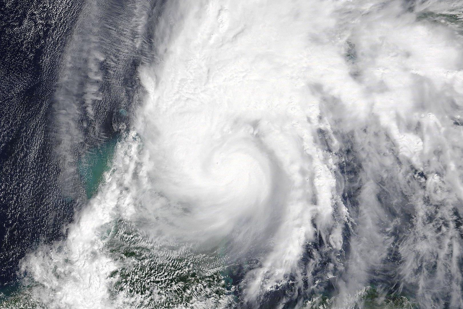 data-lemmaid="11067681">国家飓风中心 /a>:25l)为2020年大西洋飓风