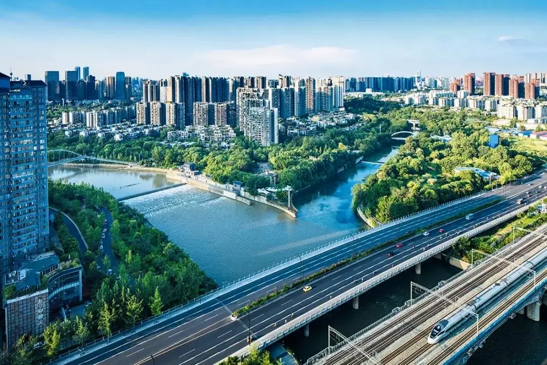  p>府河,又称都江,内江,濯锦江,锦江等,长江支流 a target="_blank"