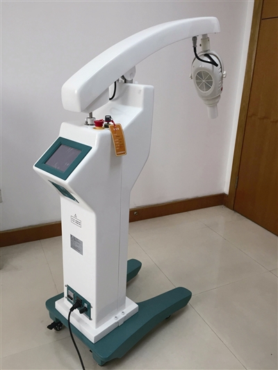 crsxu0axv">氨基酮戊酸光动力疗法(ala-pdt)是一种药械结合的治疗方法