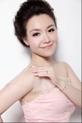 id="5583887">中国星 /a>"全国声乐,器乐大赛民族唱法组北京赛区金奖