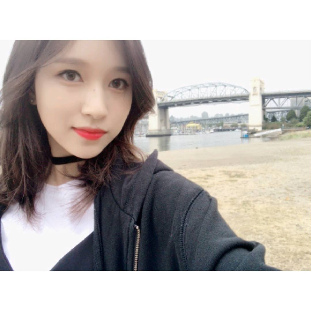  p>名井南(mina),1997年3月24日出生于美国得克萨斯州圣安东尼奥,日本