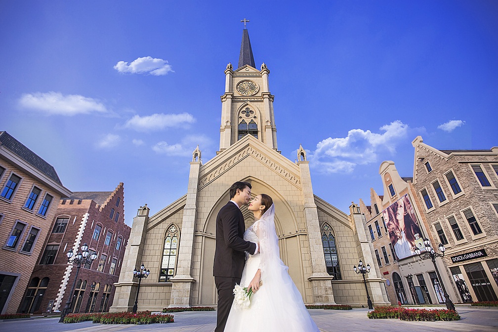 武汉市江岸区娲格个性婚纱摄影店