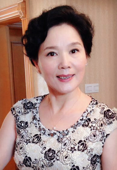 杨青