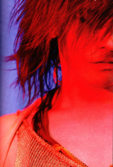 HYDE（日本男歌手、摇滚乐队彩虹乐队主唱）_百度百科