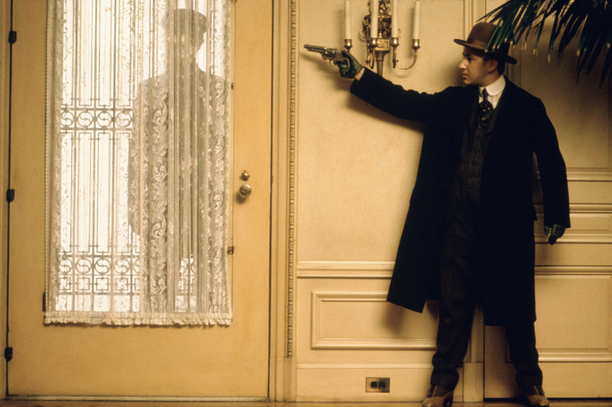  p>《教父2》是派拉蒙影业公司出品的一部黑帮片.