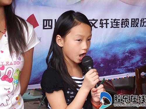 因其在《快乐星球第三部》的"防火墙"而出名.