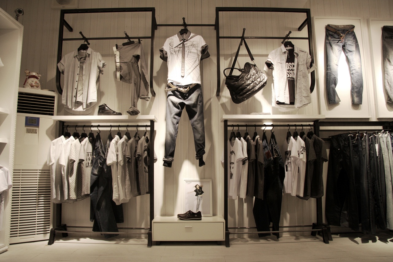  p>"allck奥克"是旷盛服饰为亚洲市场创作而推广的时尚牛仔品牌,品牌