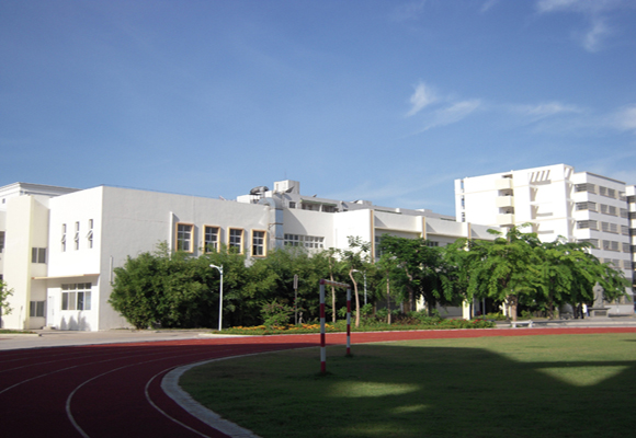 三亚华侨学校