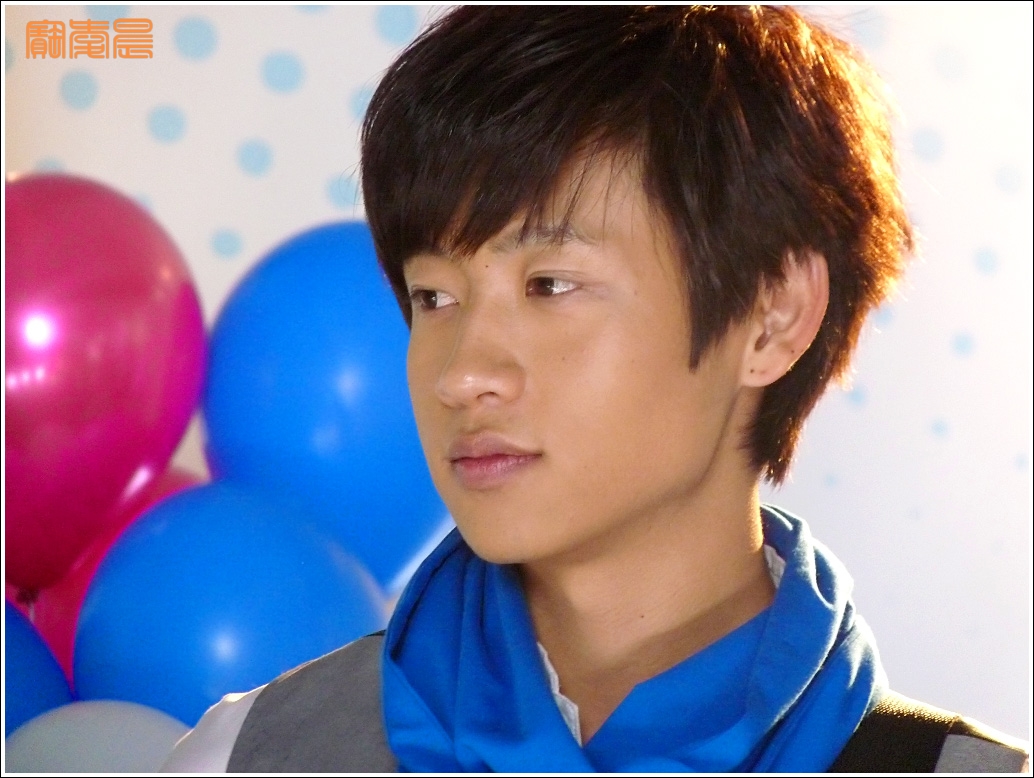  p>魏晨(vision wei),1986年2月22日出生于甘肃省兰州市,中国内地男