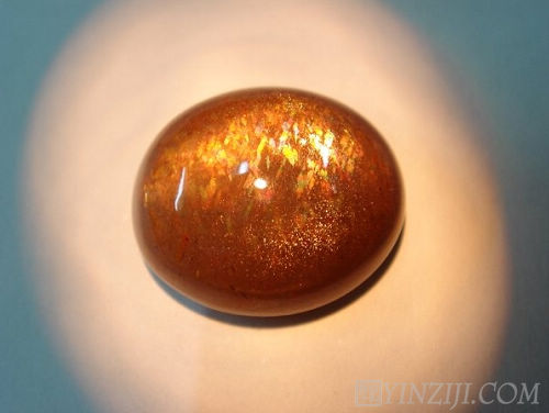  p>奥长石(oligoclase)又称更长石,旧称钠钙长石