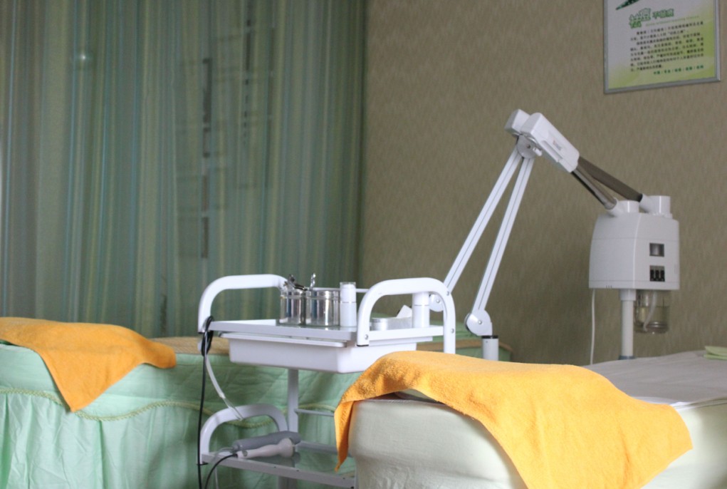 长沙市初美美容管理咨询有限公司