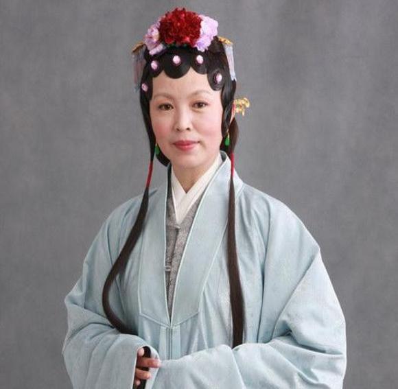 龚丽君