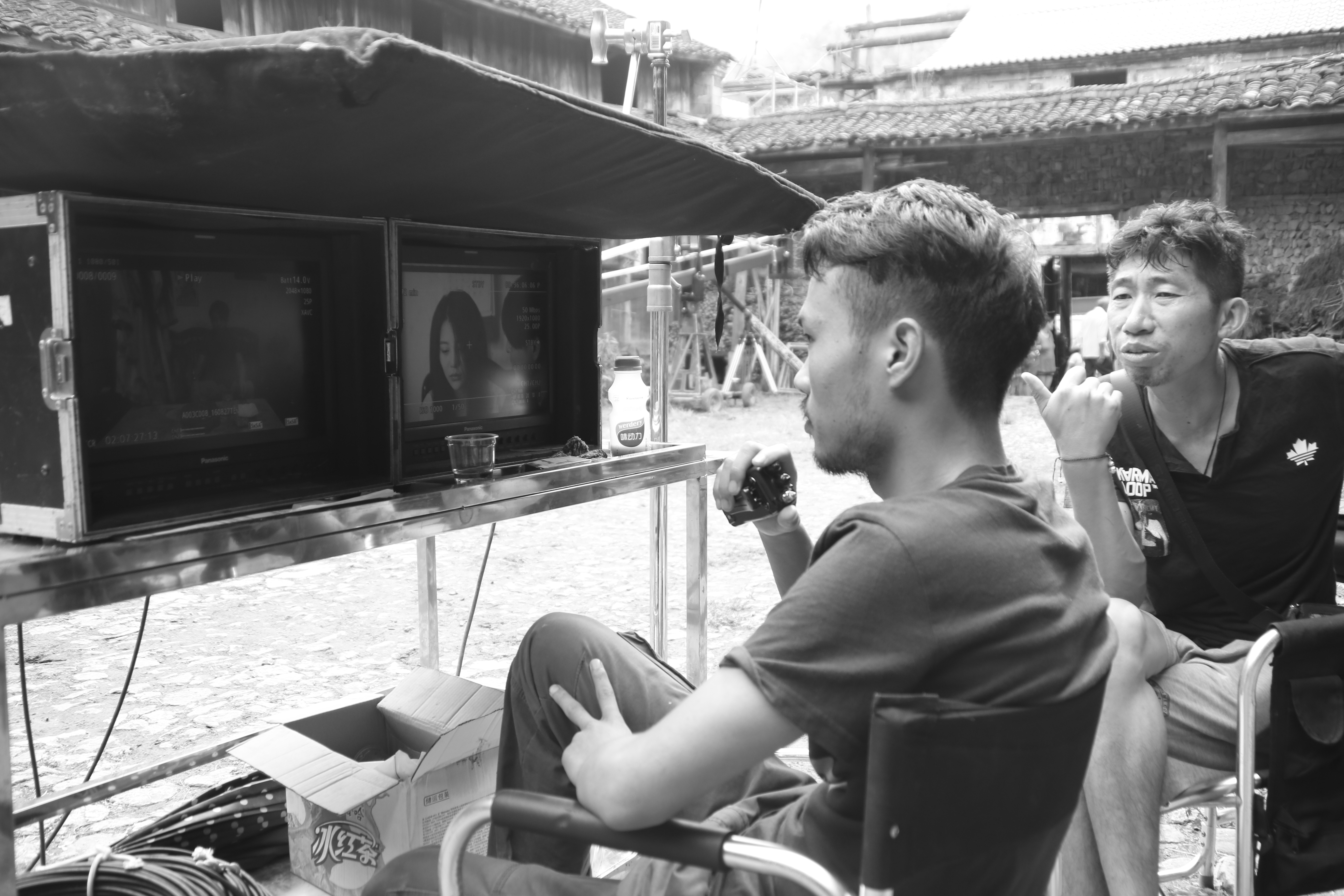  p>由浙江左氏影视传媒公司投资拍摄的电影《摄制组惊魂》,正在横店