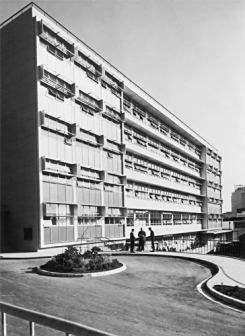 1965年，新设施