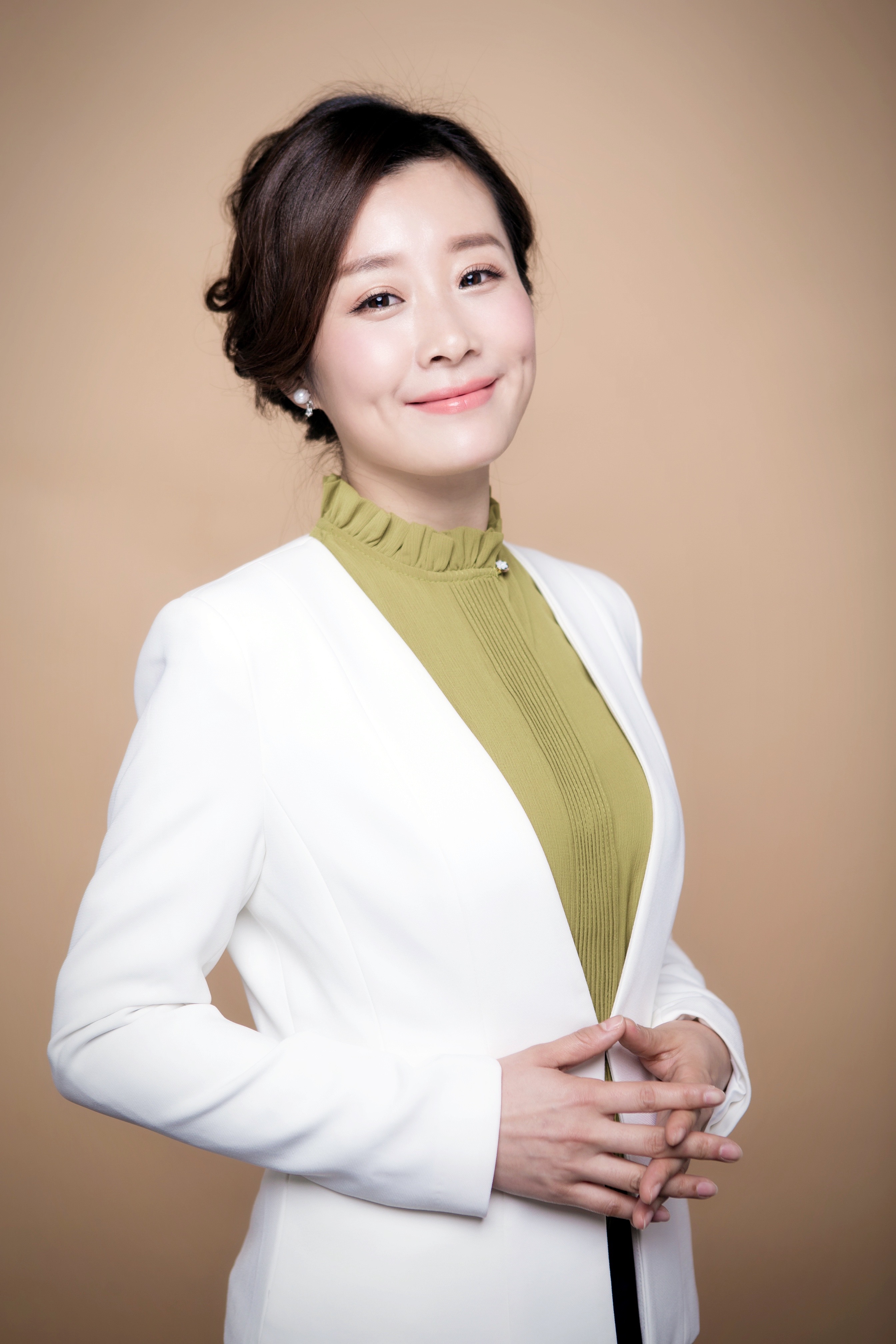 data-lemmaid="930136">安徽广播电视台 /a>主持人,"伟伟说高考"创始