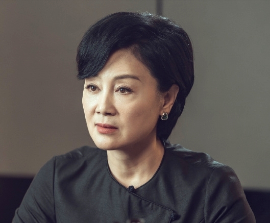 《 a target="_blank" href="/item/黑白禁区/24141013" data-lemmaid