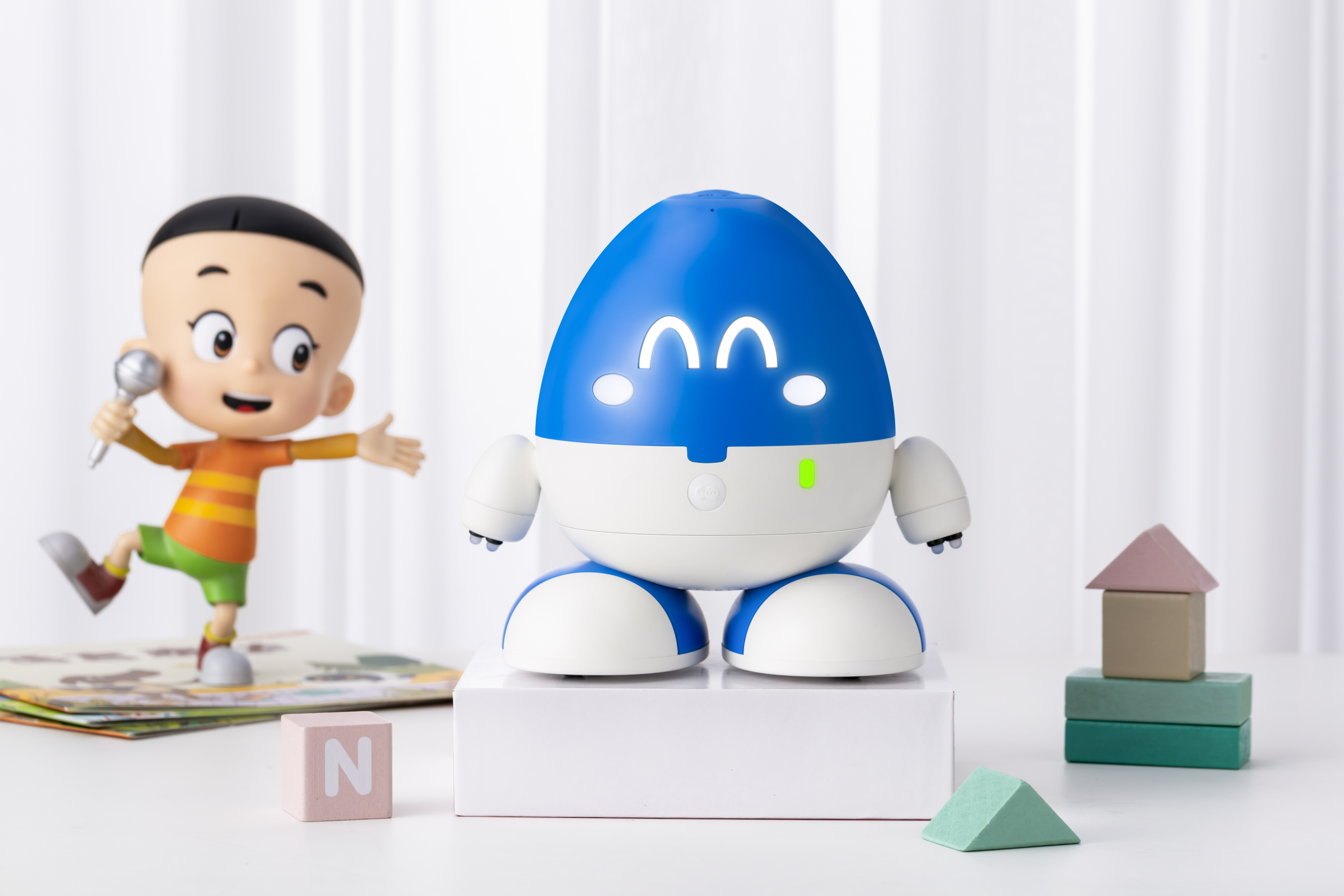 蛋宝智能机器人