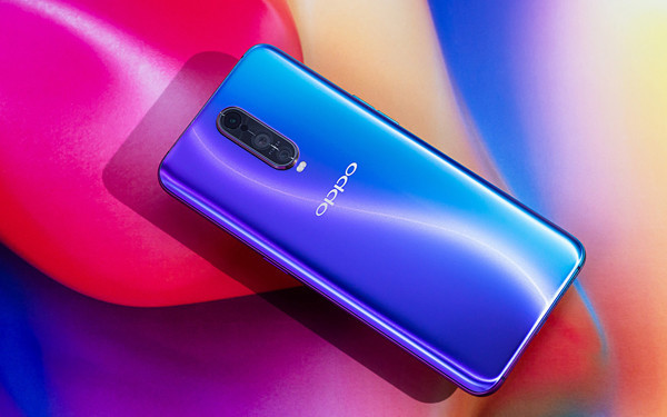 OPPO R17系列新年版官宣 定档12.17_百科TA说